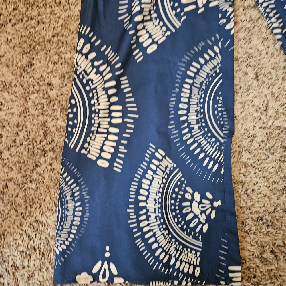 Cupshe Blue and Cream Wide Leg Pants - Picture 4 of 12
